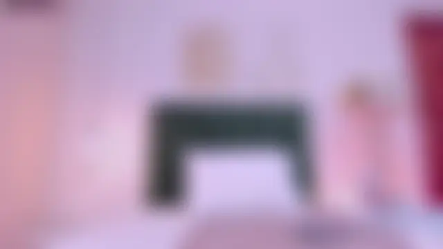 SeleneLujan's Live Chat Room