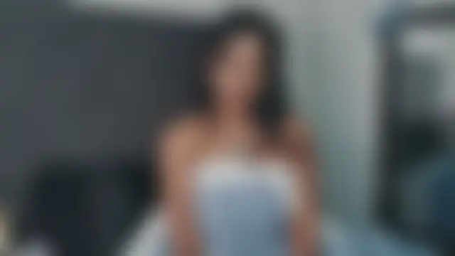 Delilah_Blazee 现场聊天室