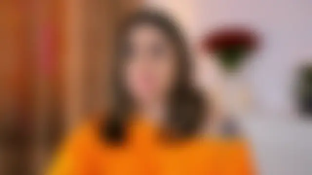 Chat soba uživo modela AishaSins