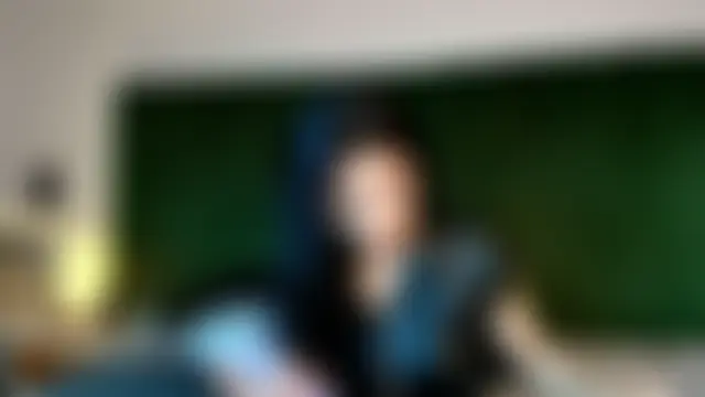 MeganEvanss__'s Live Chat Room