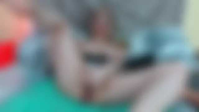 Esmeralda_oikos Adlı Modelin Canlı Sohbet Odası