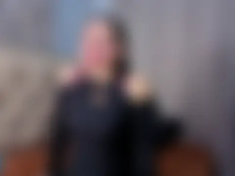 Saray_Meneses – Naživo chatovacia miestnosť