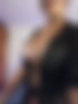 Živá chatovací místnost charlotte_bayron02