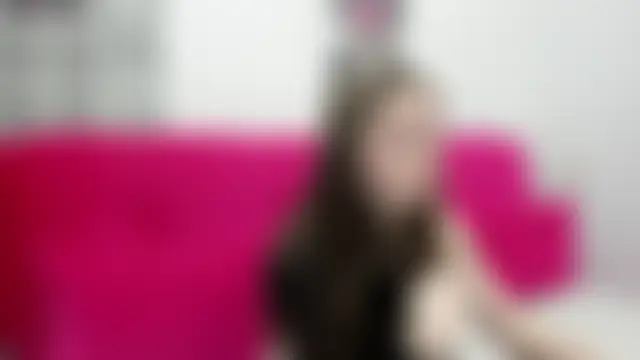 חדר צ'אט בשידור חי של Shyly__Lisa