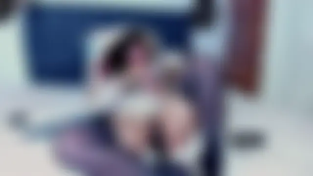 kyliejenner_hot – Naživo chatovacia miestnosť