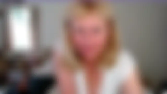 غرفة دردشة Riley_Annet المباشرة