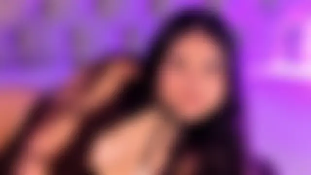 غرفة دردشة LiiaBloom المباشرة