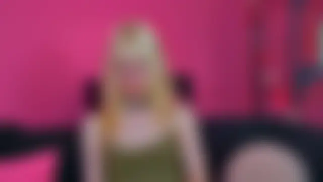 HannahHollis Adlı Modelin Canlı Sohbet Odası