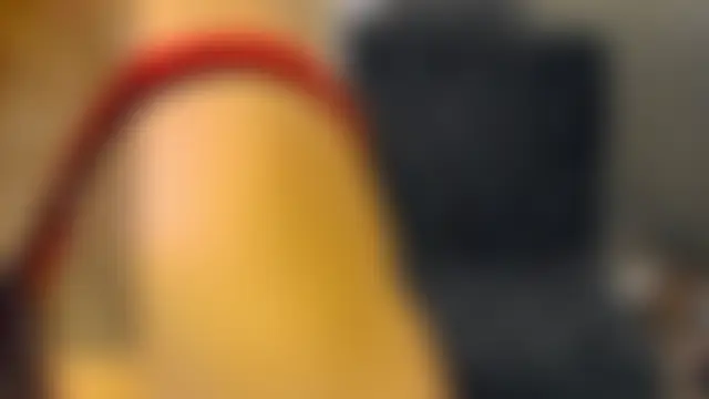 BustyPenellope élő chatszobája