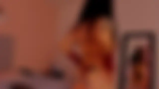 nicol_furyy Adlı Modelin Canlı Sohbet Odası