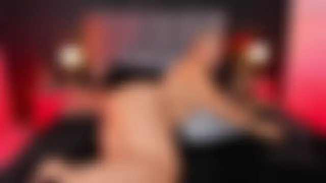 Bigsexxyass' Live Chat Room