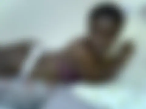 غرفة دردشة creamypetite المباشرة