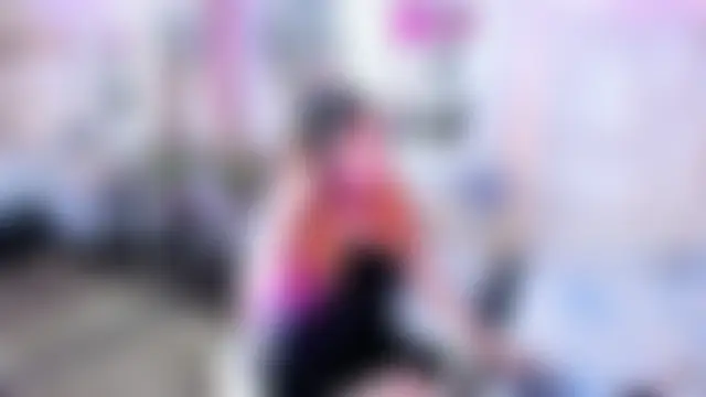 Pokój czatu na żywo – ZoeTaylorl