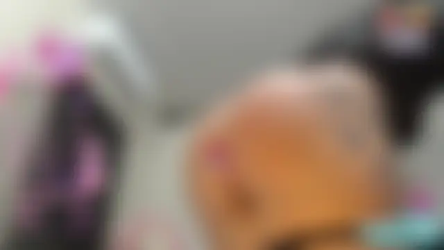 Chat soba uživo modela _beautifulpussy_