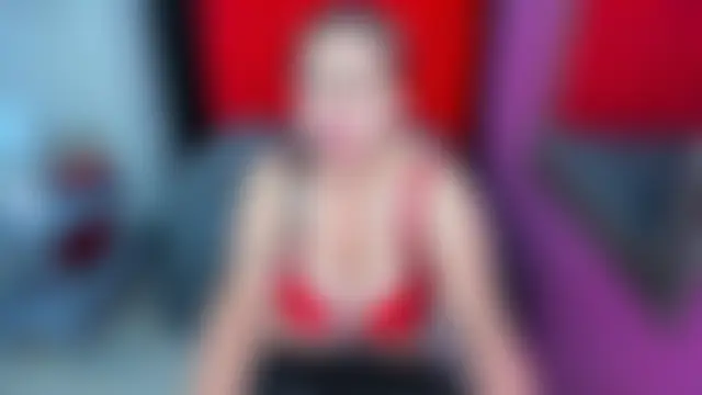 חדר צ'אט בשידור חי של ScarletBigTitties