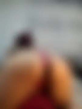 Scarlet_curly8a লাইভ চ্যাট রুম