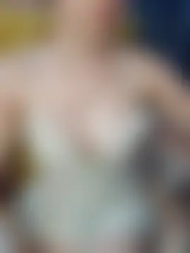 Živá chatovací místnost Aurora_678yy