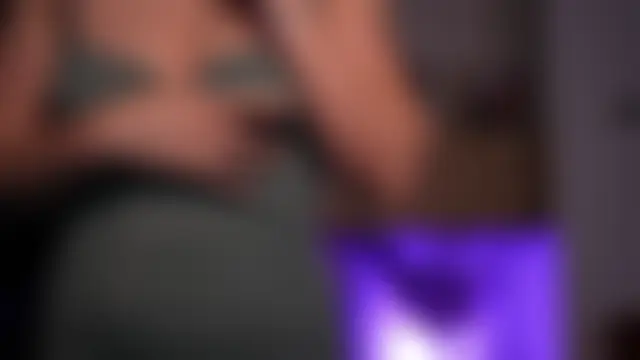 חדר צ'אט בשידור חי של BrandyWhite