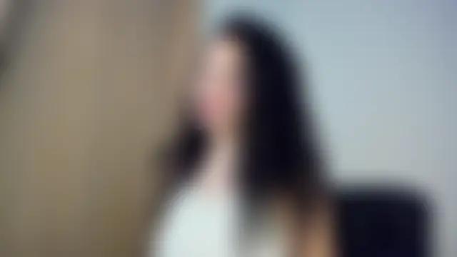 MiaRouseex élő chatszobája