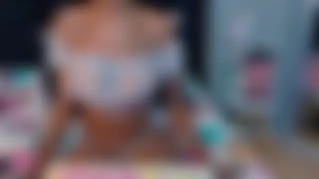 Chat soba uživo modela EbonyCoWorker