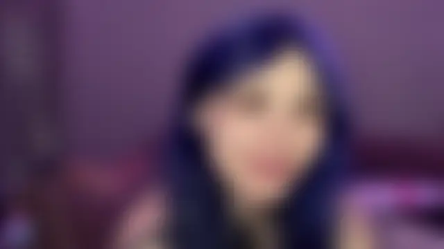 Emmibrilson's Live Chat Room