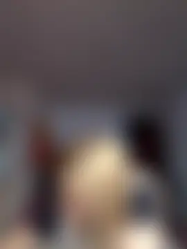 sofigirlgold élő chatszobája
