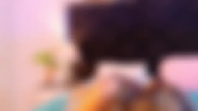Holly_Brensonexx_ – Naživo chatovacia miestnosť