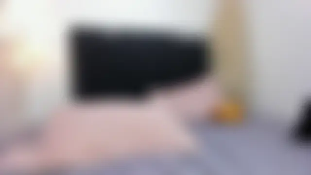 lilithTeen1_ élő chatszobája