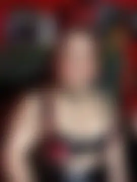 evadirtyxx élő chatszobája