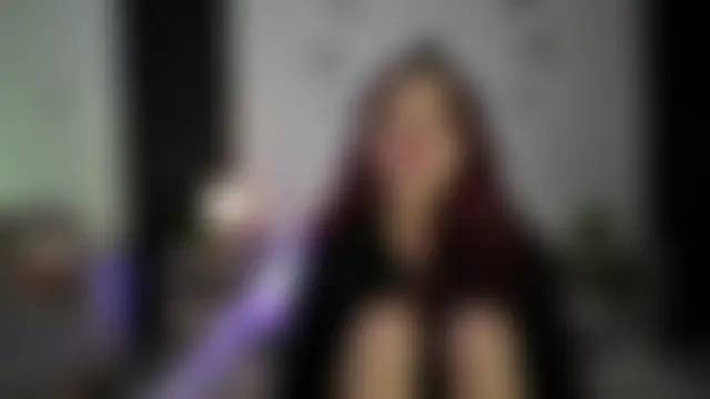 غرفة دردشة aurora_petitee المباشرة