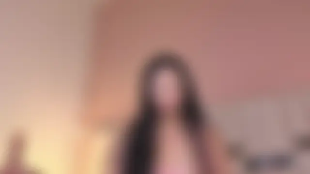 kylie_river Adlı Modelin Canlı Sohbet Odası