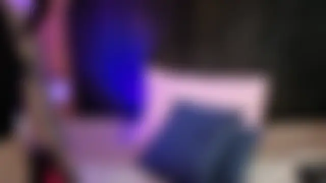 LiaMonroee_ Live Chatraum
