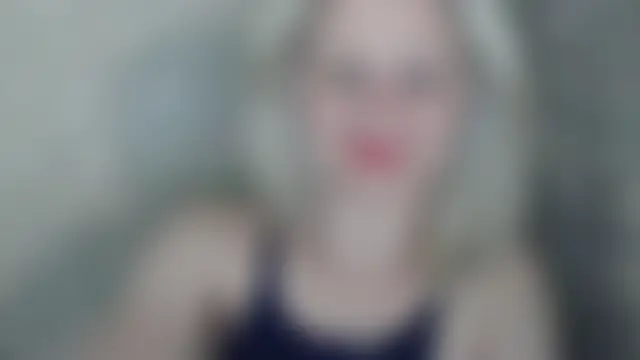 Katerina-Kissa Adlı Modelin Canlı Sohbet Odası