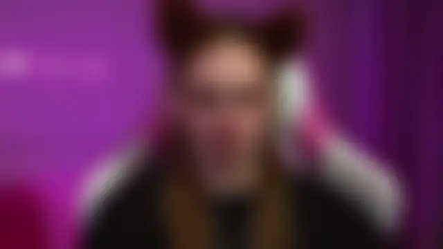 AgataFoxley 现场聊天室