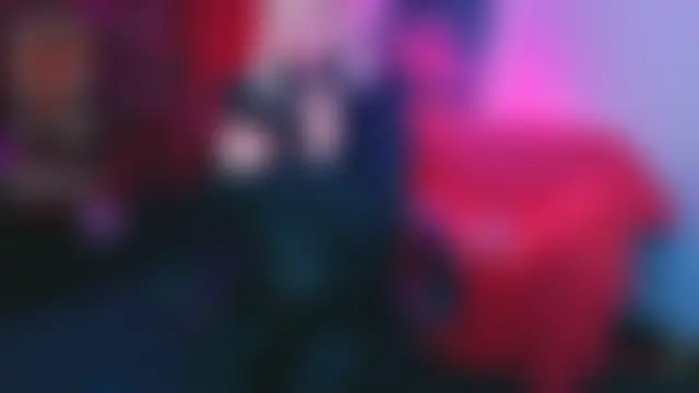 חדר צ'אט בשידור חי של Miss_Alice_Silver