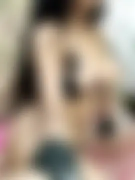 Quun_rosi – Naživo chatovacia miestnosť