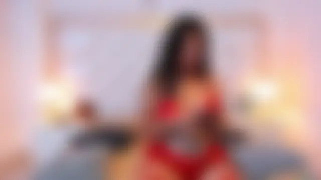 brittany069 Adlı Modelin Canlı Sohbet Odası