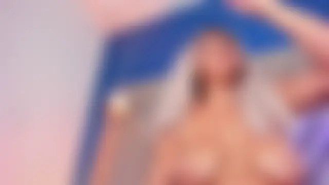 NaomiVelour чат на живо