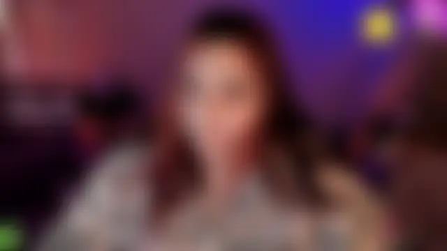 Chat soba uživo modela Mia_R0ss
