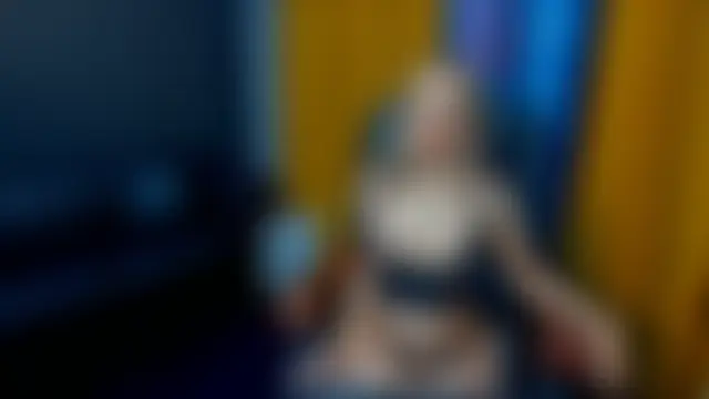 HaleySweet18: δωμάτιο απευθείας συνομιλίας