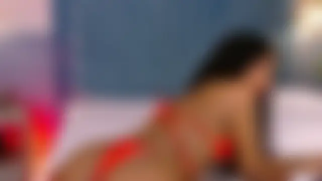 Phòng Chat Trực Tiếp Chloe-Rose-