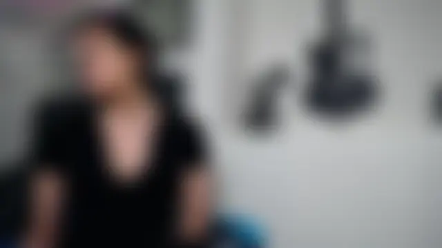 Julieta_Parker 现场聊天室