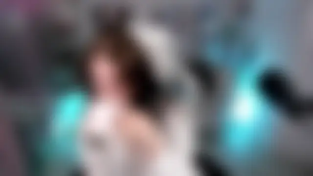 Elisabeth_Binder Ruang Obrolan Langsung