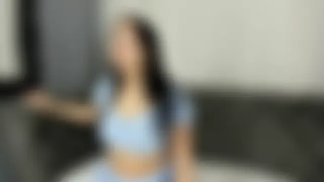 Zoe_Queens – Naživo chatovacia miestnosť