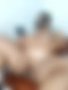 Lucky-hot-girls 现场XXX聊天