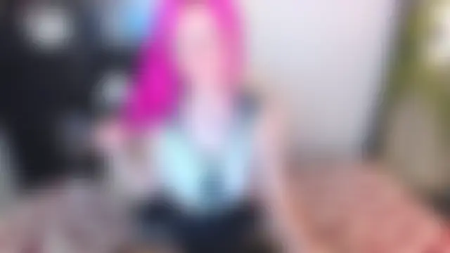 חדר צ'אט בשידור חי של RoxySun_