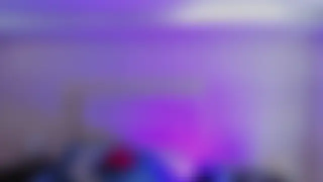 _sharlotte777 – Naživo chatovacia miestnosť
