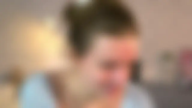 bambi_bimboo – Naživo chatovacia miestnosť
