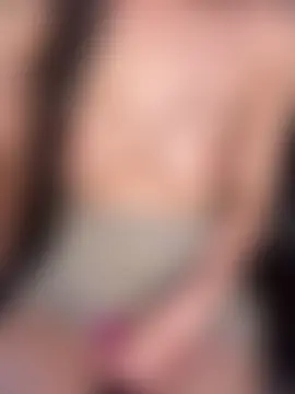 Lyna_wet লাইভ চ্যাট রুম
