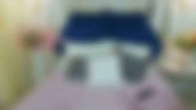 Ariana_Petite élő chatszobája